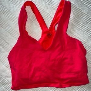 Alo cropped top - barely worn - pink color
